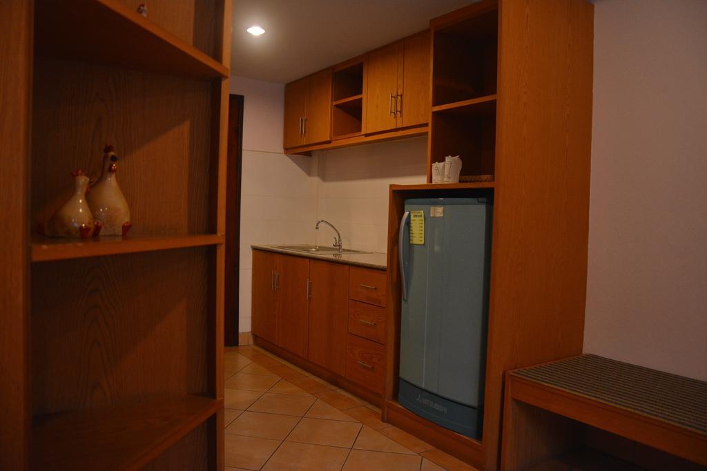Seven Oaks Inn Bãi biển Jomtien Phòng bức ảnh